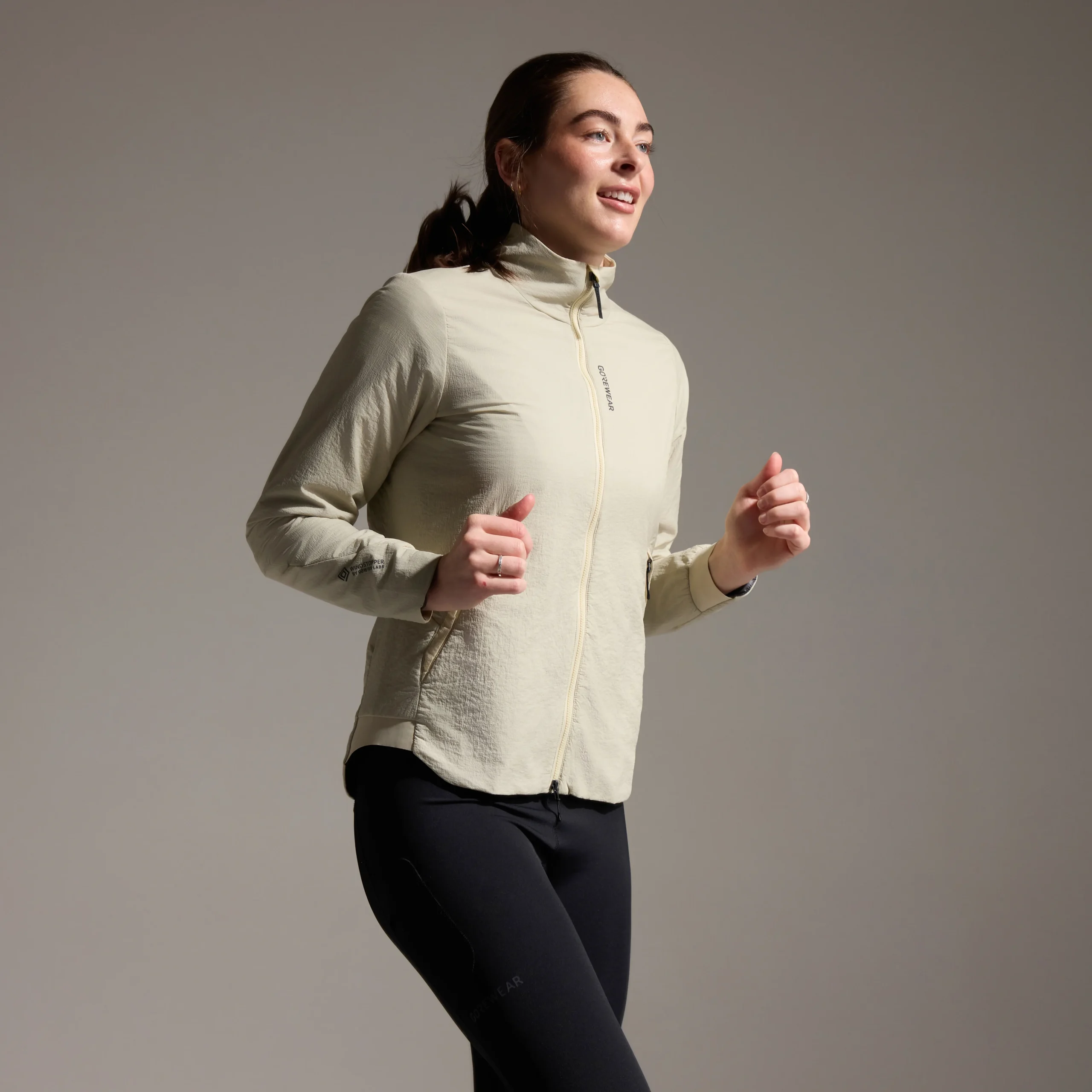 Спортивная куртка Gore-Tex с мембранной технологией